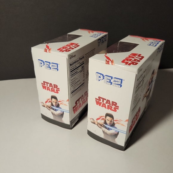 Star Wars 4 Piece PEZ Collectors Set NEW BB8 Chewbacca Rey Disney - Picture 6 of 8